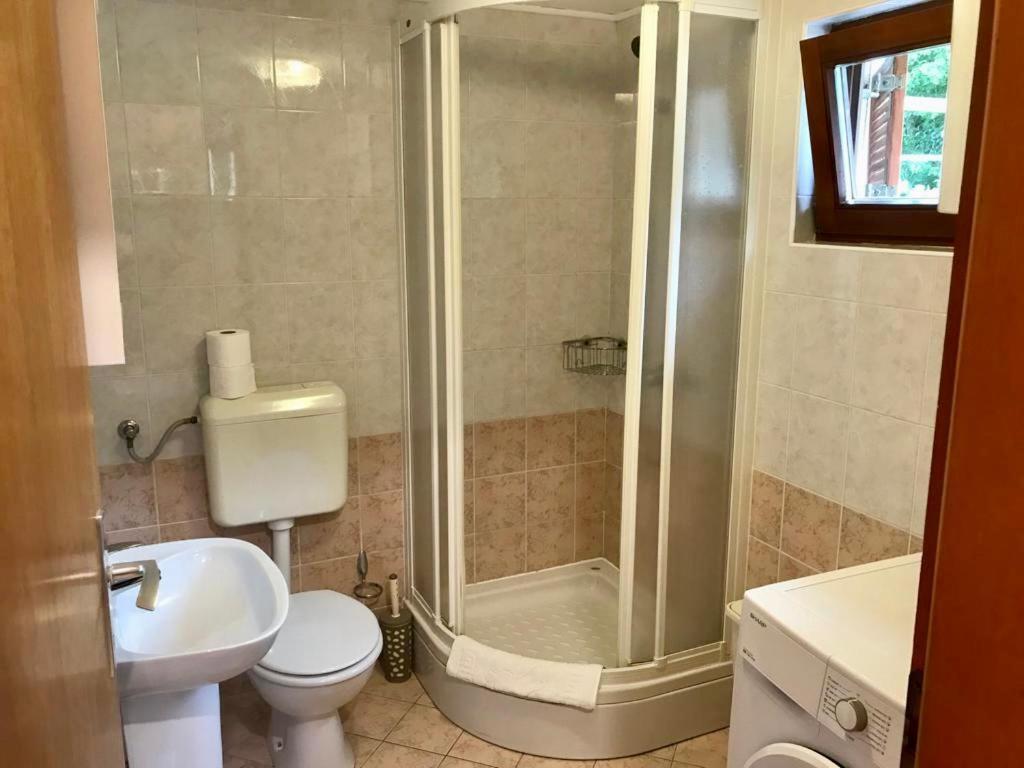 Apartments Hanka Njivice Ngoại thất bức ảnh