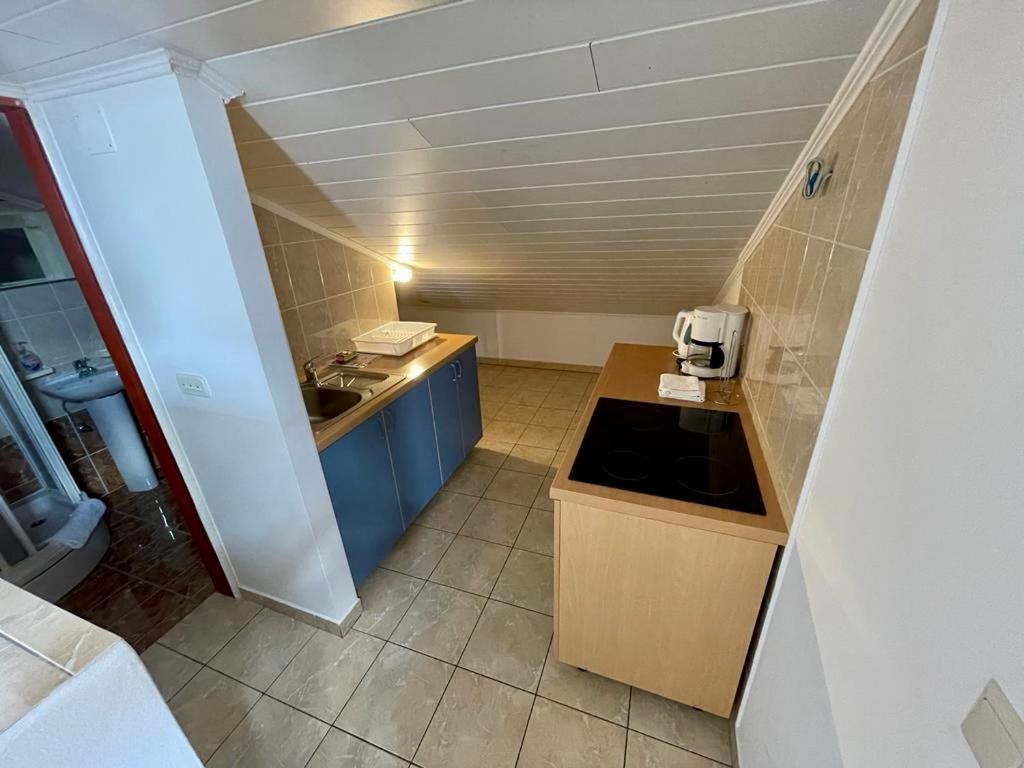 Apartments Hanka Njivice Ngoại thất bức ảnh